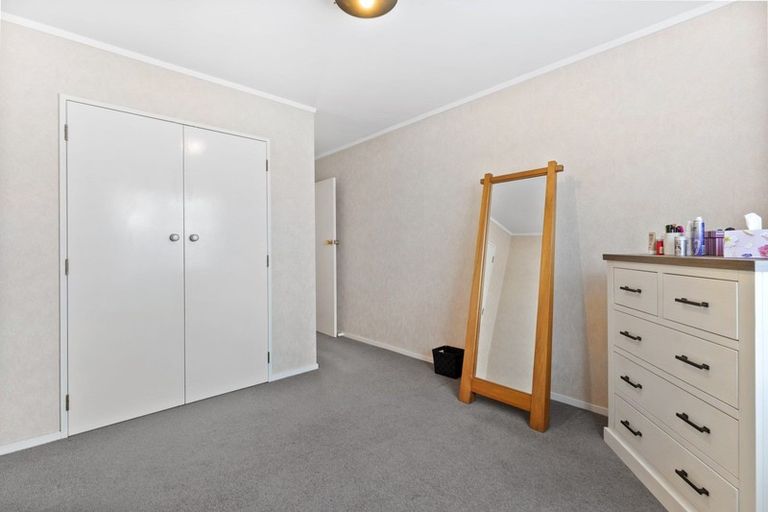 Photo of property in 12 Athena Grove, Highbury, Palmerston North, 4412