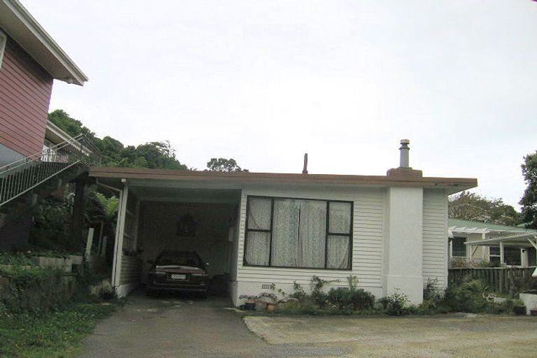 Photo of property in 53 Fraser Avenue, Johnsonville, Wellington, 6037