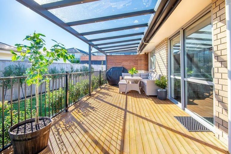 Photo of property in 127 John Burke Drive, Aotea, Porirua, 5024