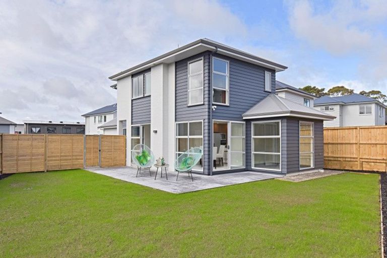 Photo of property in 55 O'meara Street, Swanson, Auckland, 0614