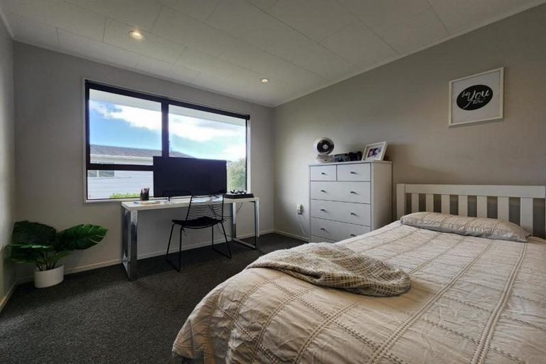 Photo of property in 66 Cumberland Street, Welbourn, New Plymouth, 4312