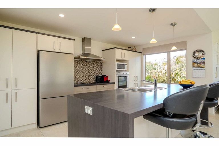 Photo of property in 10 Pickmere Lane, Kerikeri, 0230