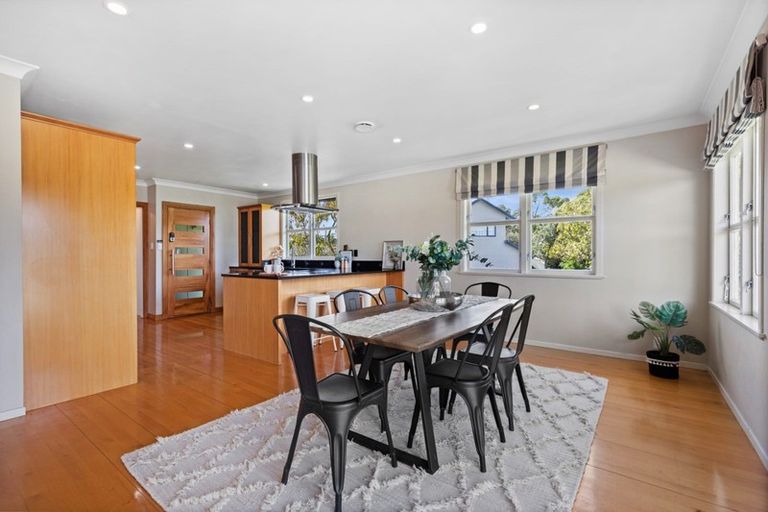 Photo of property in 56 Hall Road, Matua, Tauranga, 3110