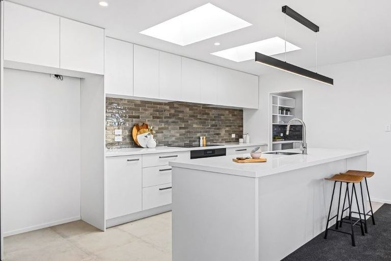 Photo of property in 17 Timara Crescent, Marshland, Christchurch, 8083