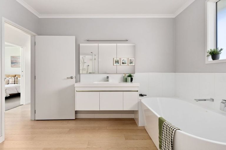 Photo of property in 6 Hamilton Drive, Wainui, Gisborne, 4010