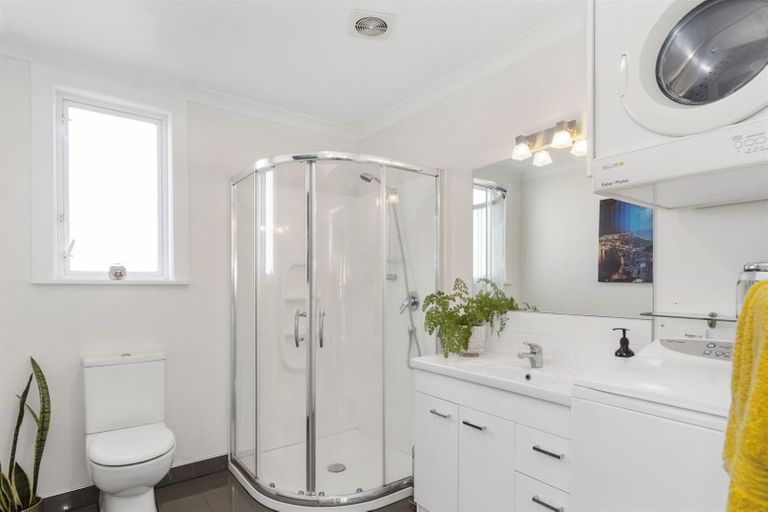 Photo of property in 64 Eighteenth Avenue, Tauranga South, Tauranga, 3112