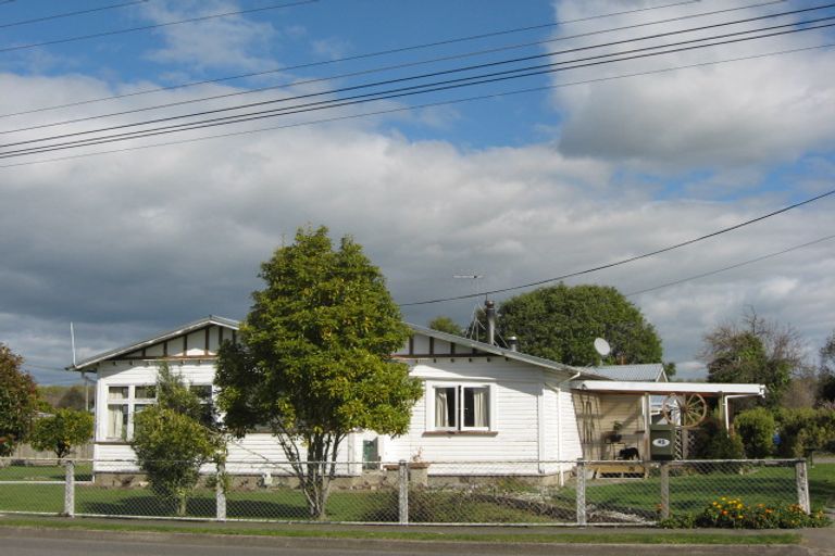 Photo of property in 45 Bibby Street, Waipawa, 4210