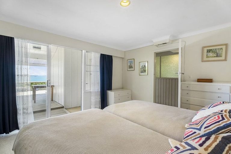 Photo of property in 30 Vipond Road, Stanmore Bay, Whangaparaoa, 0932