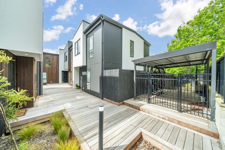 Photo of property in 16/28 Raukawa Street, Stokes Valley, Lower Hutt, 5019