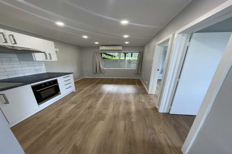 Photo of property in 31 Bruce Road, Glenfield, Auckland, 0629