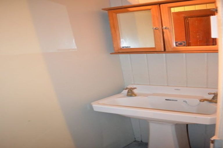 Photo of property in 11 Duke Street, North Dunedin, Dunedin, 9016