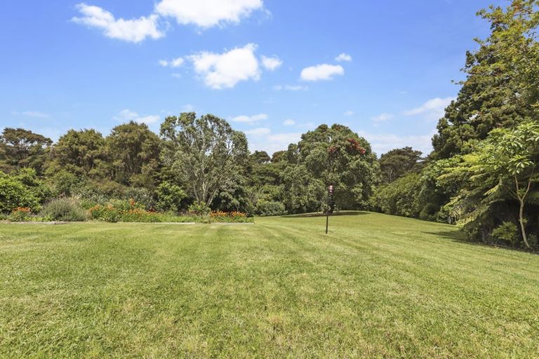 Photo of property in 45 Autumn Avenue, Glen Eden, Auckland, 0602