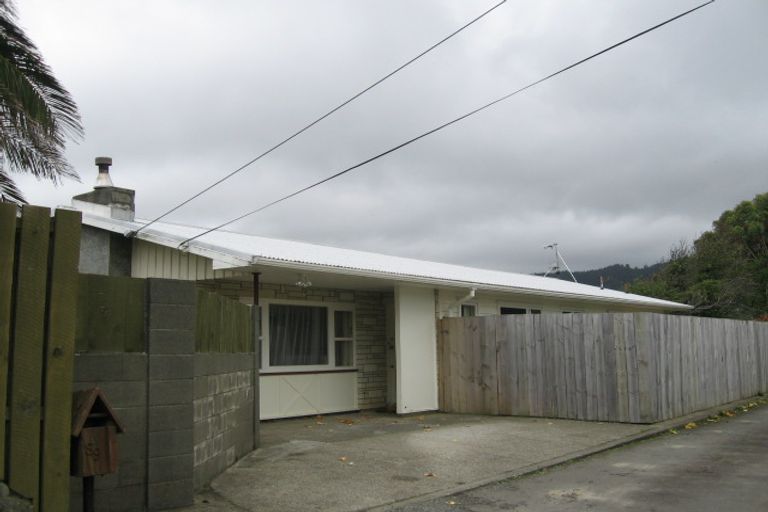 Photo of property in 89 Bird Grove, Stokes Valley, Lower Hutt, 5019
