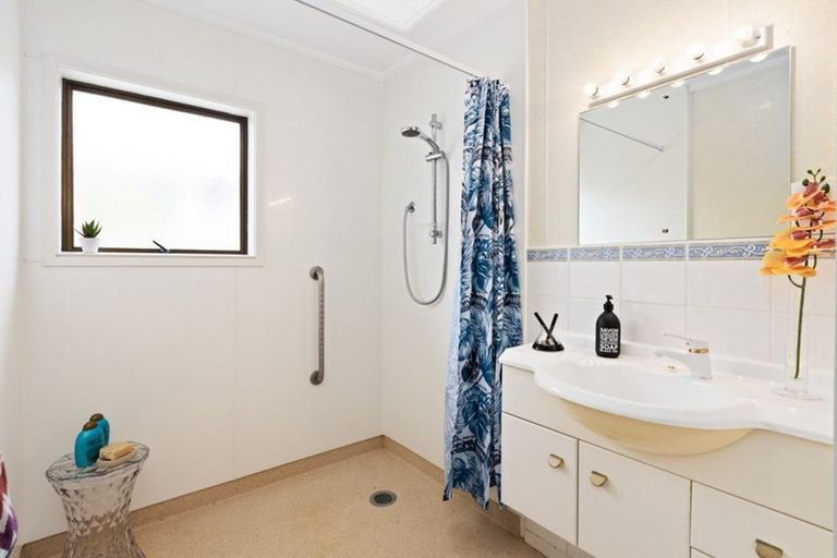Photo of property in 8 Ariki Drive, Snells Beach, 0920