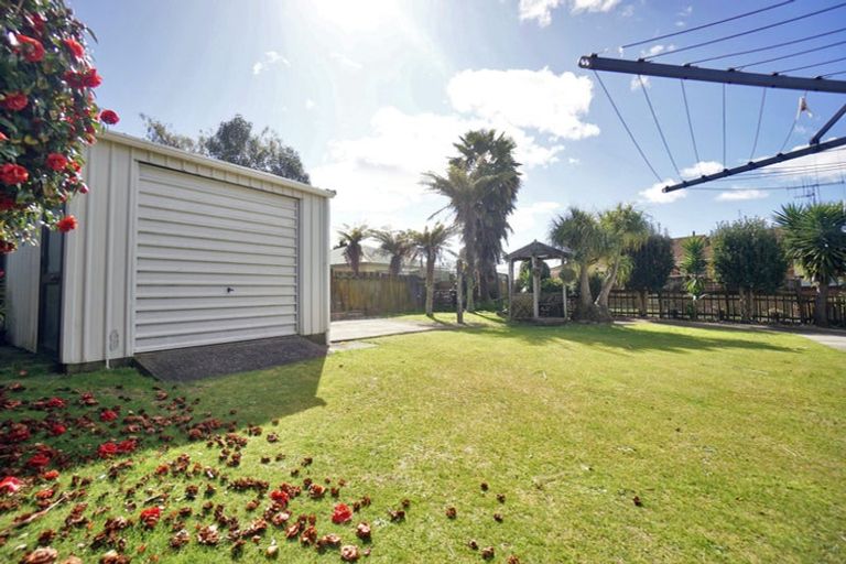 Photo of property in 6 Randell Place, Te Puke, 3119