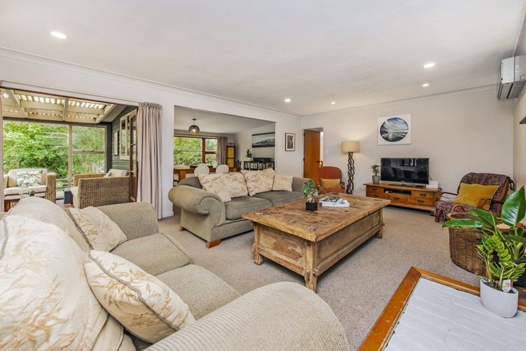 Photo of property in 51 Kings Avenue, Waikuku Beach, 7402