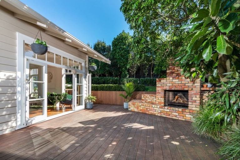 Photo of property in 3 Home Street, Grey Lynn, Auckland, 1021