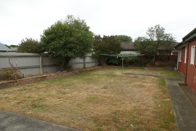 Photo of property in 53 Baynes Street, Burwood, Christchurch, 8083