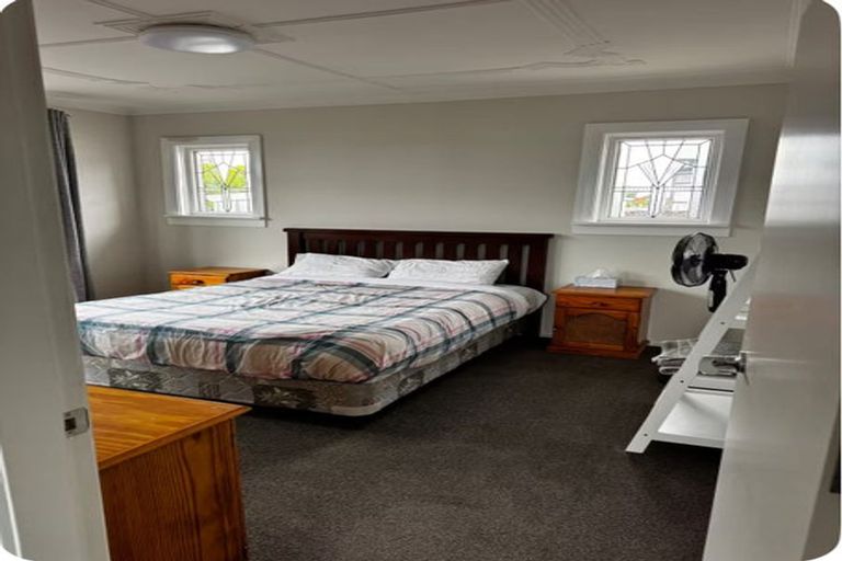 Photo of property in 16 Bush Road, Mosgiel, 9024