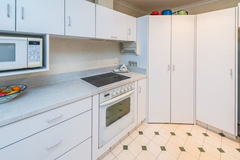 Photo of property in 20 Kent Road, Saint Johns Hill, Whanganui, 4501