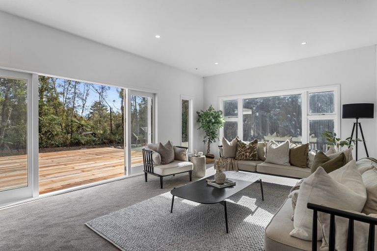 Photo of property in 12 Iveagh Bay Drive, Moana, 7875