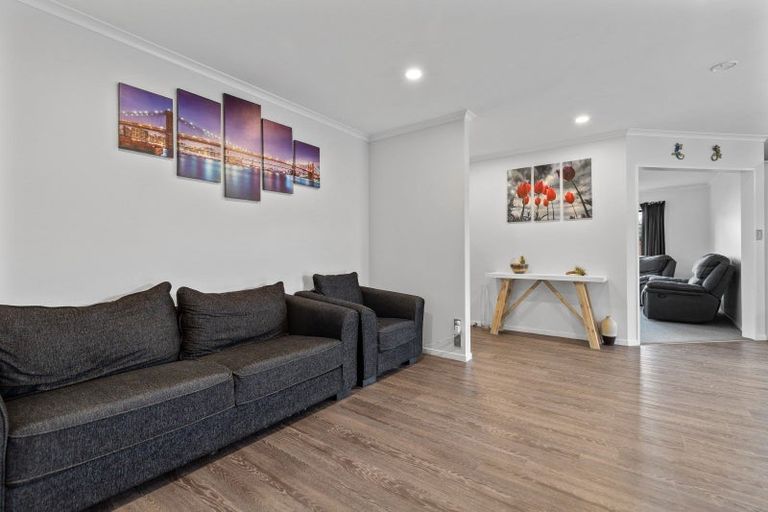 Photo of property in 4 Diomede Glade, Flagstaff, Hamilton, 3210