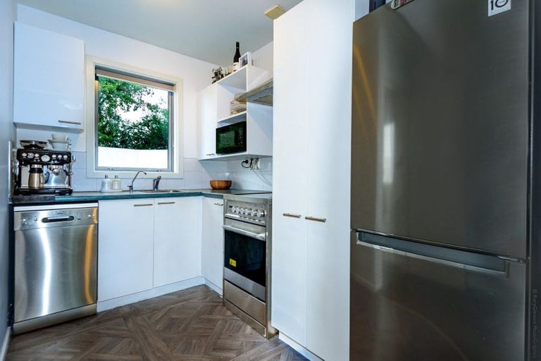 Photo of property in 1/84 Shakespeare Road, Waltham, Christchurch, 8023