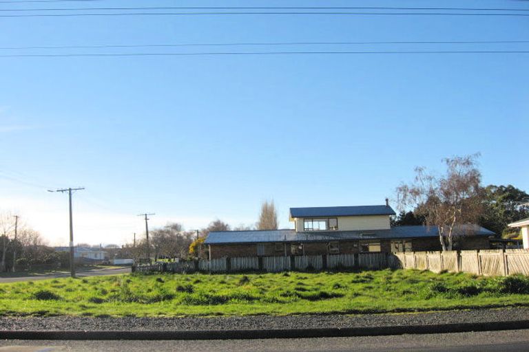 Photo of property in 69 Park Street, Winton, 9720