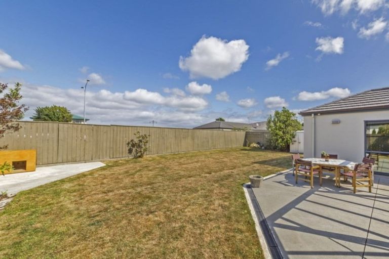 Photo of property in 4 Virginia Grove, Milson, Palmerston North, 4414