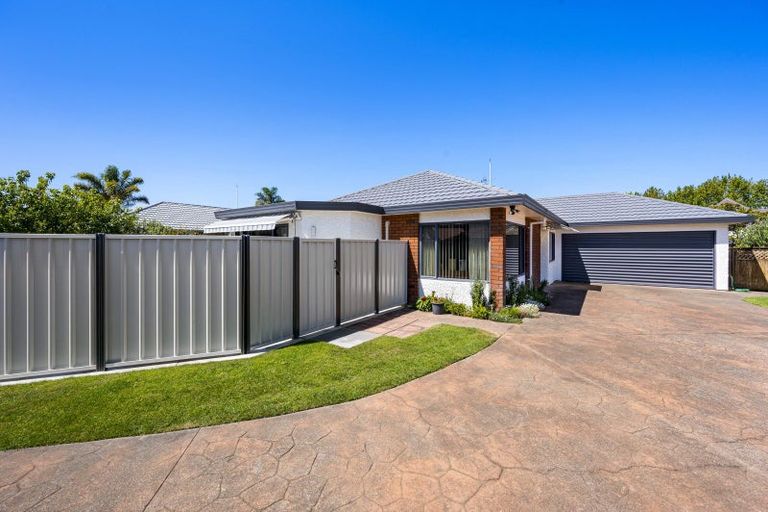 Photo of property in 2/7 Wilton Row, Taradale, Napier, 4112