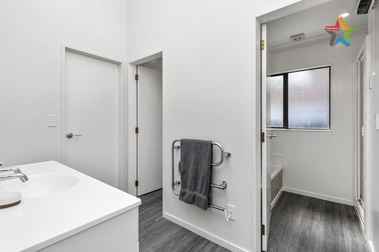 Photo of property in 1/33 Manuka Street, Stokes Valley, Lower Hutt, 5019