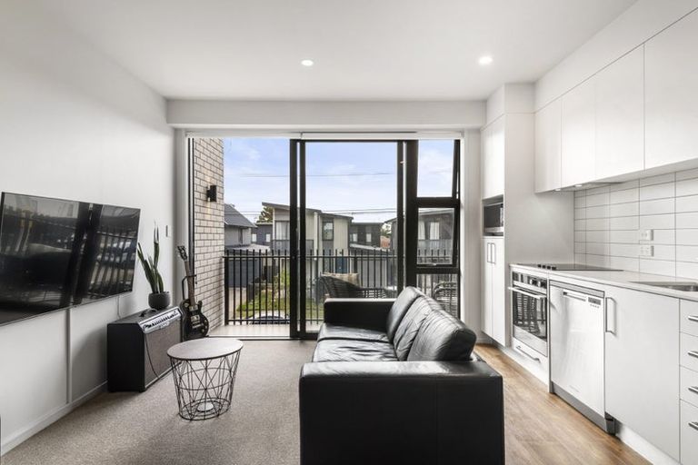 Photo of property in 104/38e Fraser Avenue, Northcote, Auckland, 0627