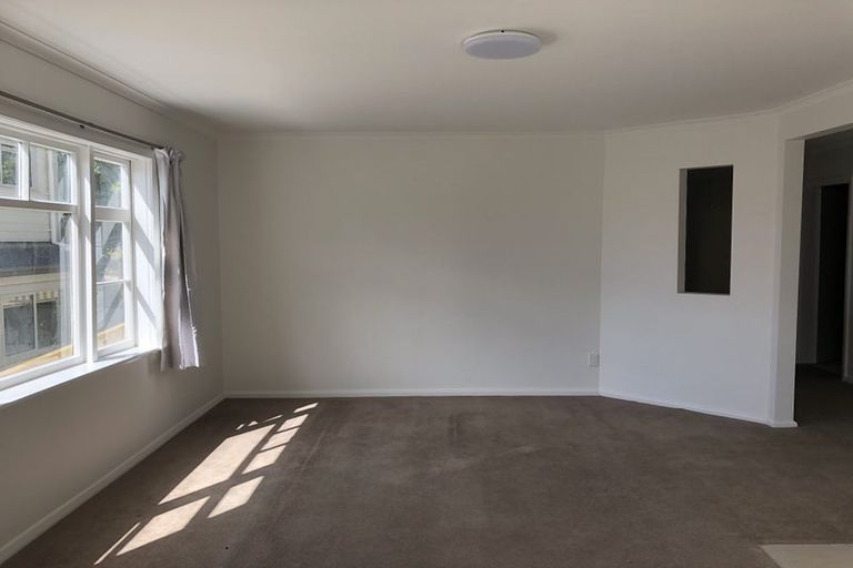 Photo of property in 11 Lancaster Street, Karori, Wellington, 6012