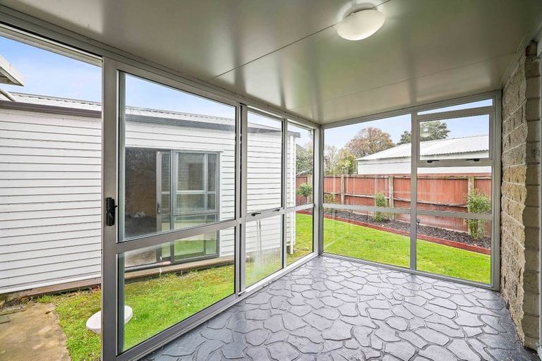 Photo of property in 7 Mckellar Place, Hornby, Christchurch, 8042