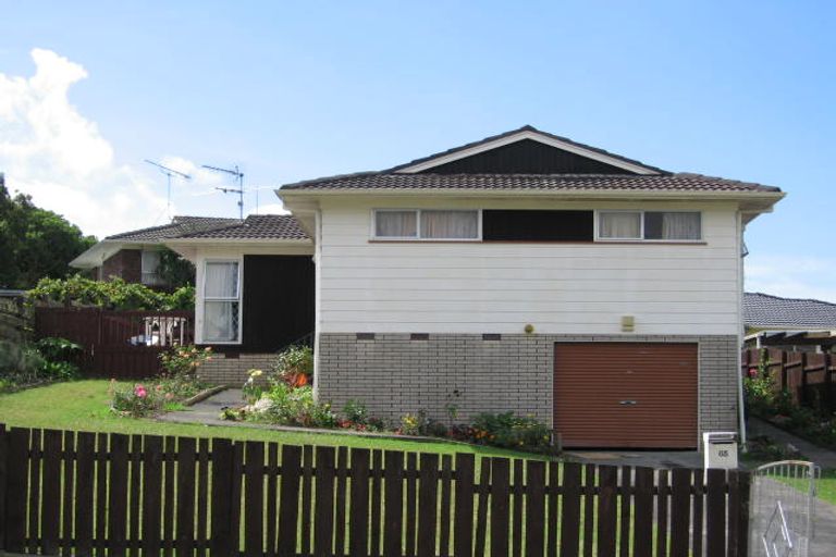 Photo of property in 65 Rosewarne Crescent, Glendene, Auckland, 0602