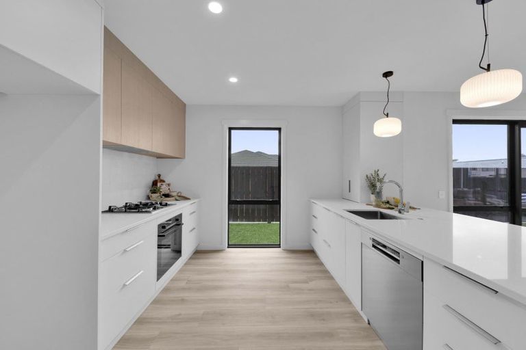 Photo of property in 47 Maanihi Drive, Rototuna North, 3210