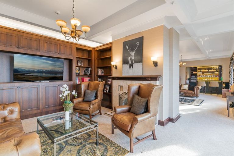 Photo of property in 141 Hackthorne Road, Cashmere, Christchurch, 8022