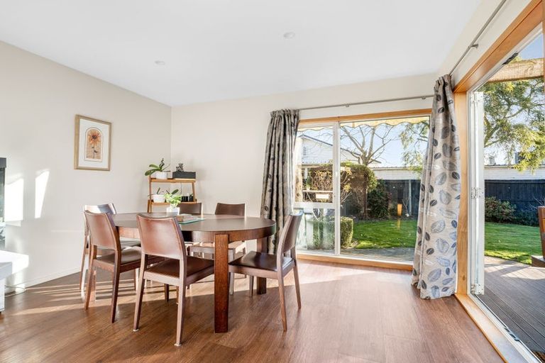 Photo of property in 36 Tui Street, Fendalton, Christchurch, 8041