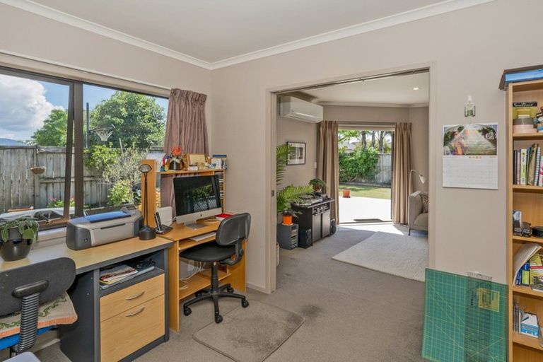 Photo of property in 71 Cholmondeley Crescent, Whitianga, 3510