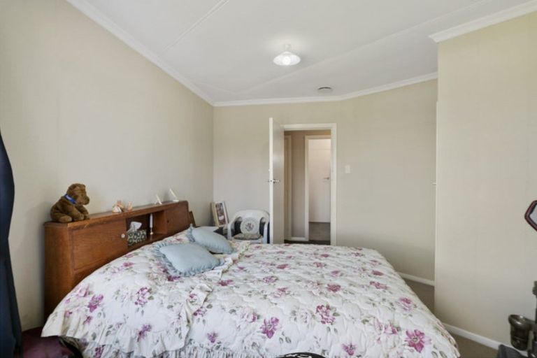 Photo of property in 70 Cordelia Street, Stratford, 4332