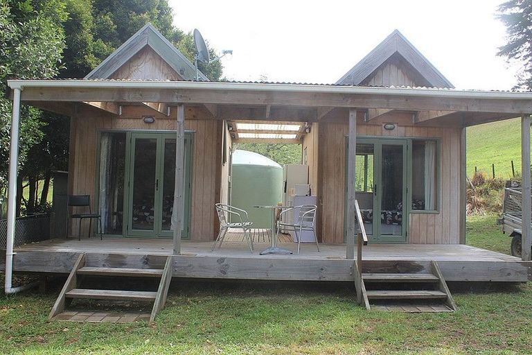 Photo of property in 264 West Coast Road, Waipapakauri, Awanui, 0486