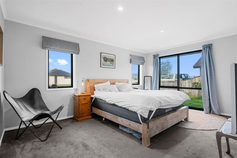 Photo of property in 1 Digby Place, Waipu, 0510