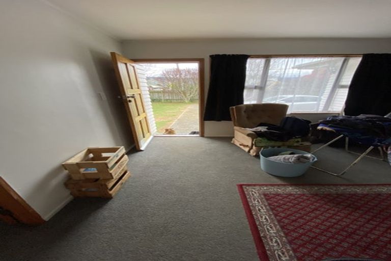 Photo of property in 3 Fairfield Road, Levin, 5510