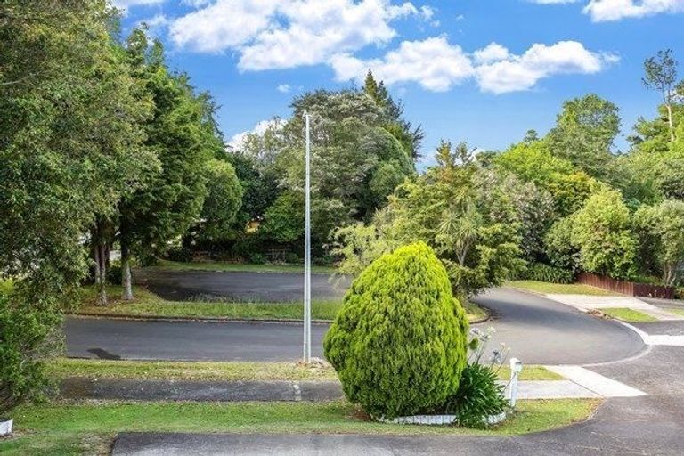 Photo of property in 2/23 Gaylands Place, Opaheke, Papakura, 2113
