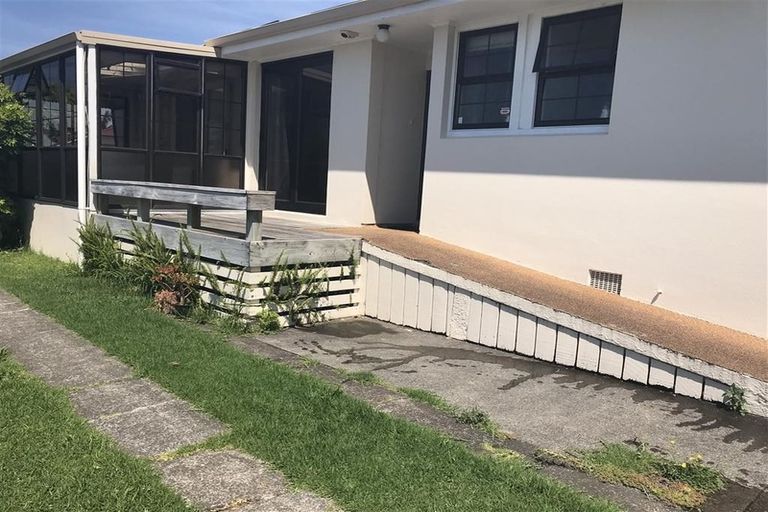 Photo of property in 4 Bellevue Road, Brookfield, Tauranga, 3110