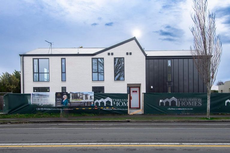 Photo of property in 4/133 Blighs Road, Strowan, Christchurch, 8052