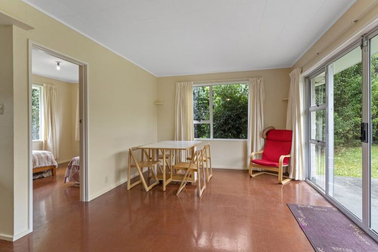 Photo of property in 15 Old Coach Road South, Otaki Beach, Otaki, 5512