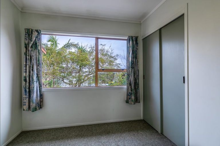 Photo of property in 2/3 Akehurst Avenue, New Lynn, Auckland, 0600