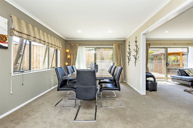 Photo of property in 116 Cyril French Drive, Flat Bush, Auckland, 2016