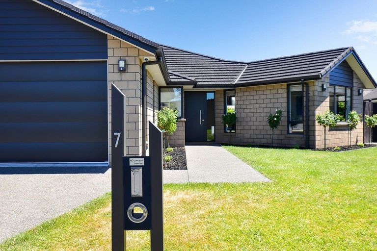Photo of property in 7 Amokura Crescent, Flagstaff, Hamilton, 3210